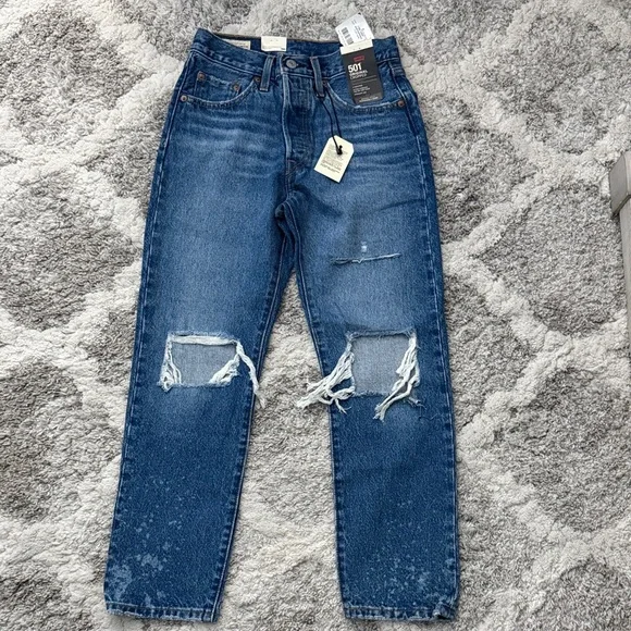 Levi’s 501 Original Fit Distressed Jeans - Size 24x26 (New With Tags) - Picture 1 of 8